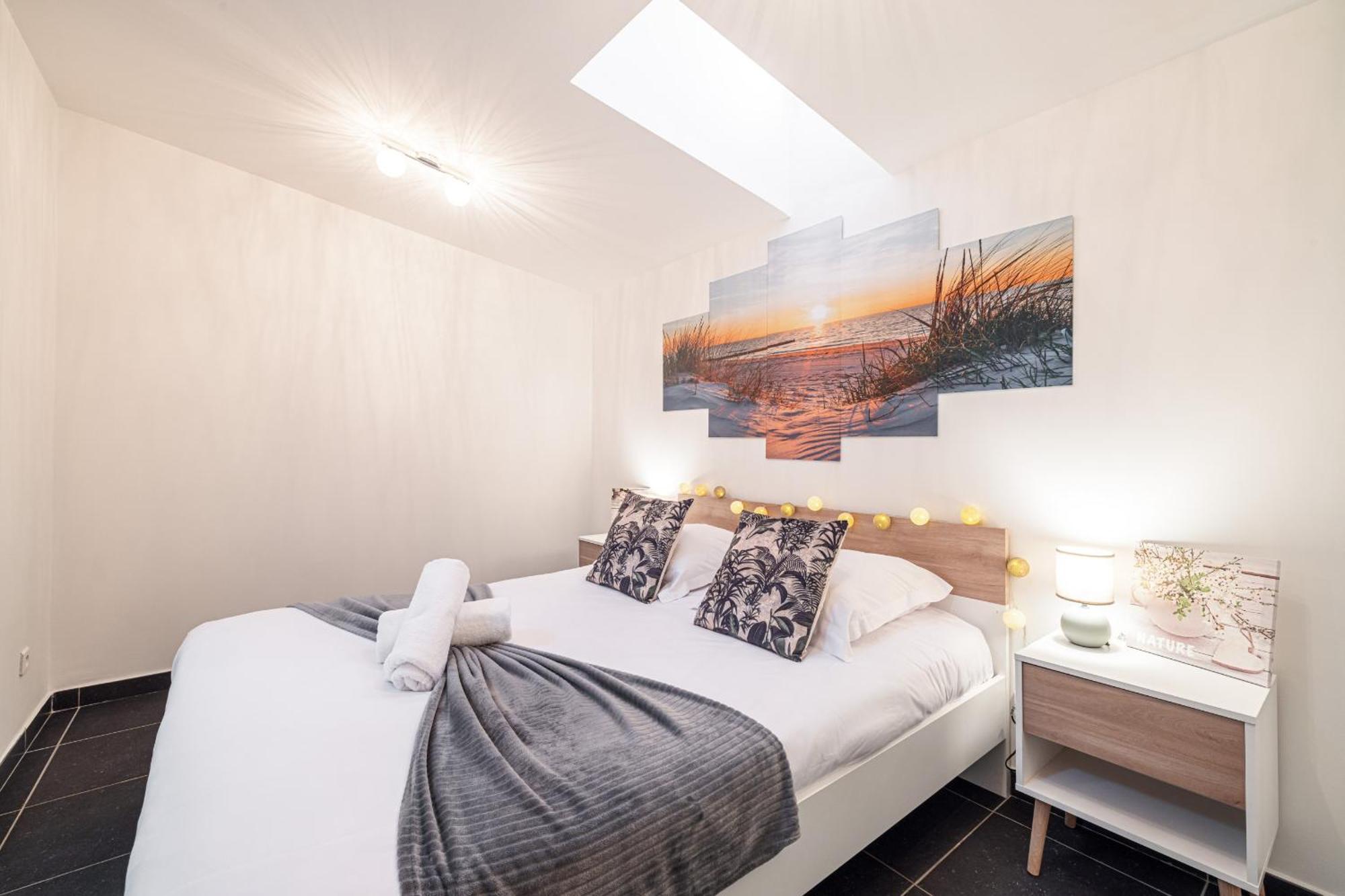 Large & Quiet 1 Bdr At Port Appartement *